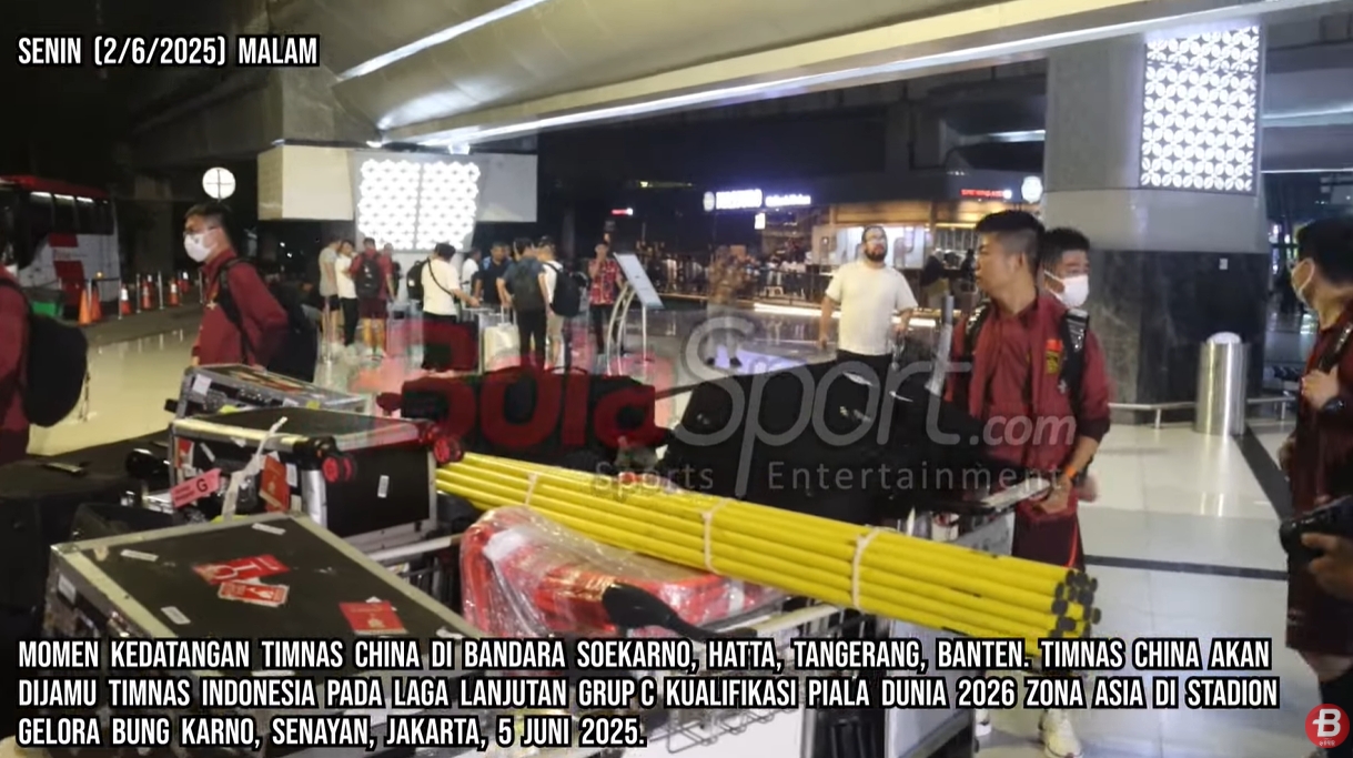 印尼媒體9分鐘跟拍國足抵達(dá)視頻，不由感嘆：裝備齊整！