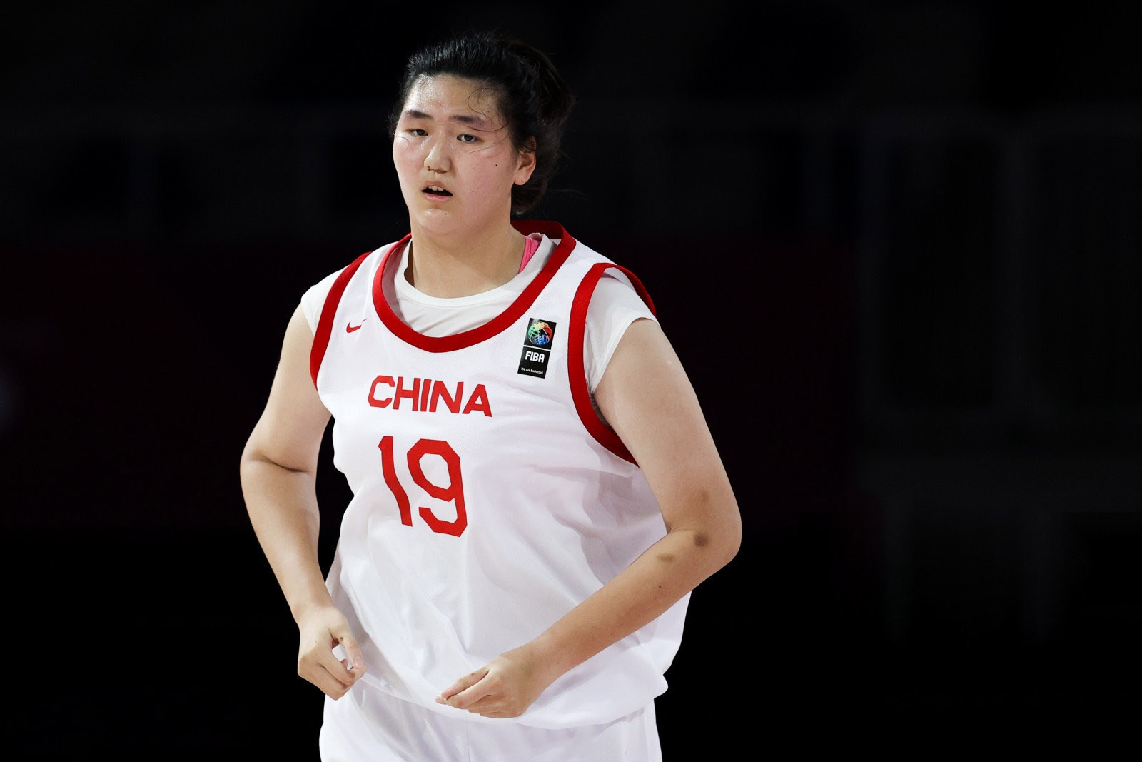 進(jìn)攻完全打開！中國女籃半場49-44日本女籃 手握5分優(yōu)勢