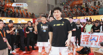 探長談管子煜：要夸一夸龍獅的這筆簽約 青年隊的核心已經(jīng)到來