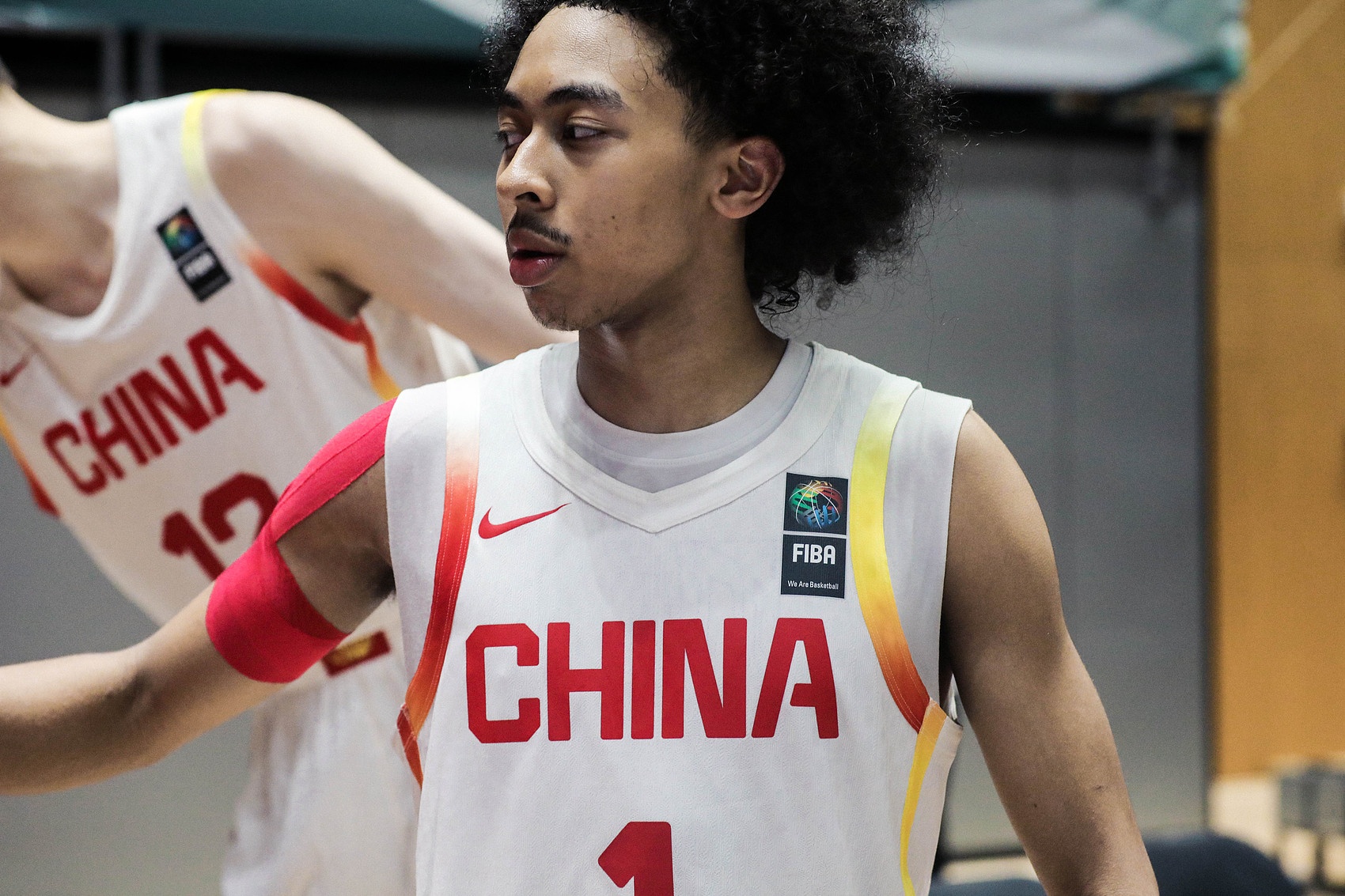 效率不佳！朱正8中3貢獻(xiàn)10分2板5助1斷 6失誤&4犯辣眼