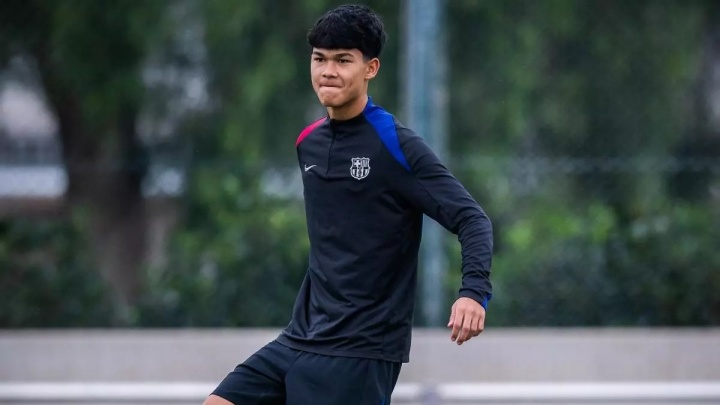 新小孩哥？每體：拉瑪西亞17歲小將德羅將隨一線隊(duì)進(jìn)行季前訓(xùn)練