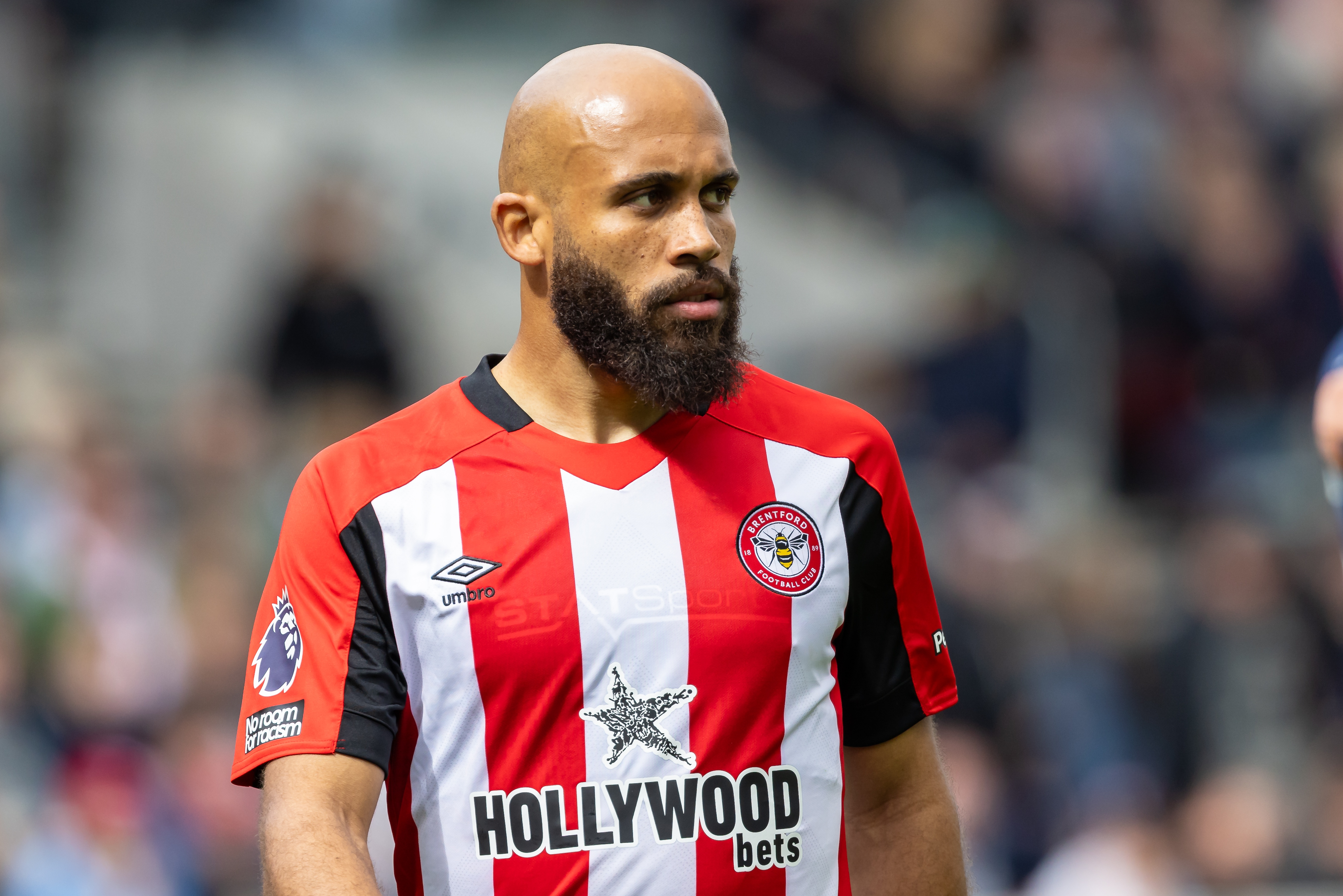 前教練：姆貝莫能夠在各個(gè)位置踢球 他會(huì)是庫(kù)尼亞的鋒線好搭檔