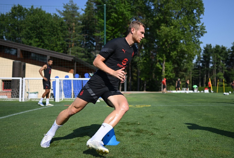 斯基拉：波貝加接近先租后買加盟博洛尼亞，總價(jià)800萬到900萬歐