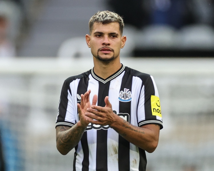 吉馬良斯上賽季英超造犯規(guī)108次，比其他球員至少多出37次