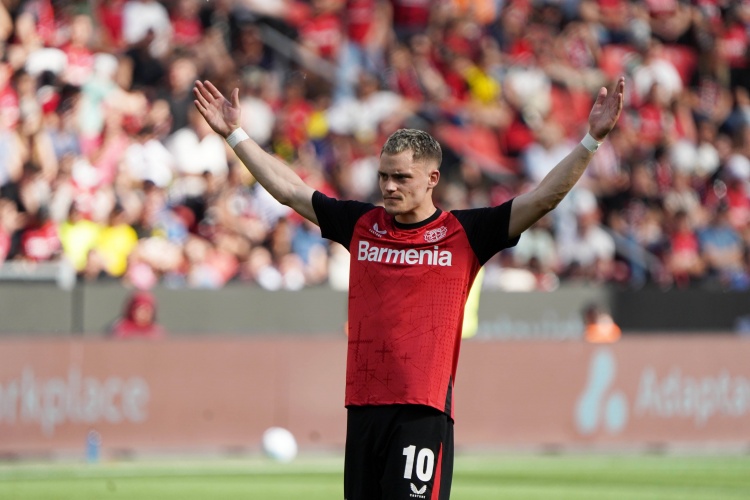 英超占5席！當(dāng)前夏窗收入榜前十：藥廠近2億居首，藍(lán)軍上億升第5