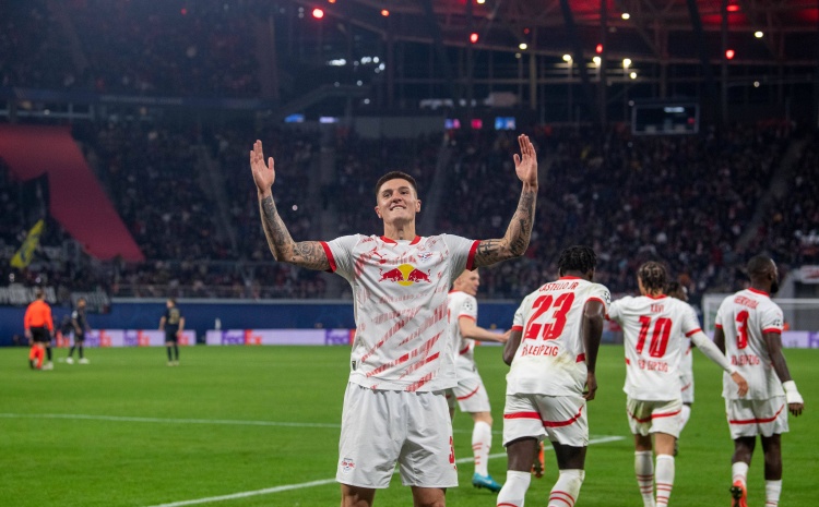 記者：塞斯科重新進(jìn)入曼聯(lián)的引援視野，成為他們9號(hào)位的選項(xiàng)之一