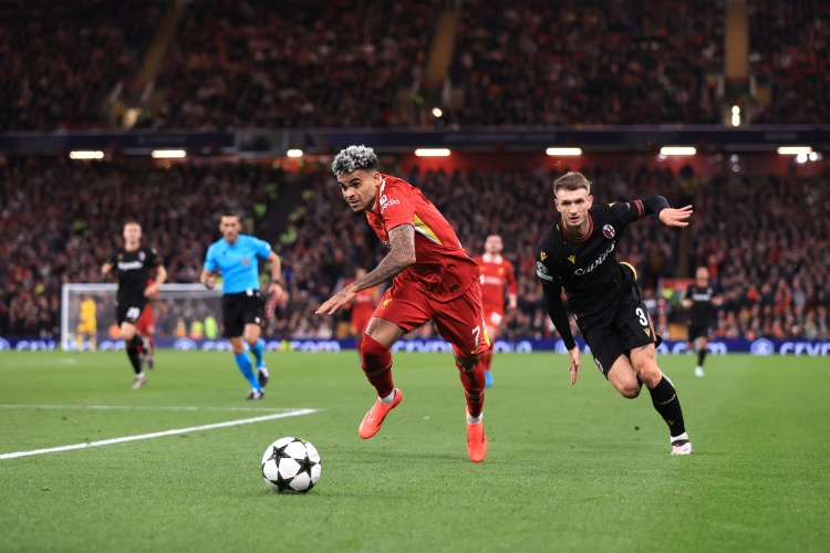 圖片報(bào)：拜仁暫停沃爾特馬德轉(zhuǎn)會(huì)談判，正專注于與利物浦談迪亞斯