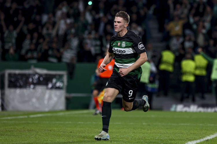 羅馬諾：一直有中間人試圖把約克雷斯推給曼聯(lián)，但他只想去阿森納