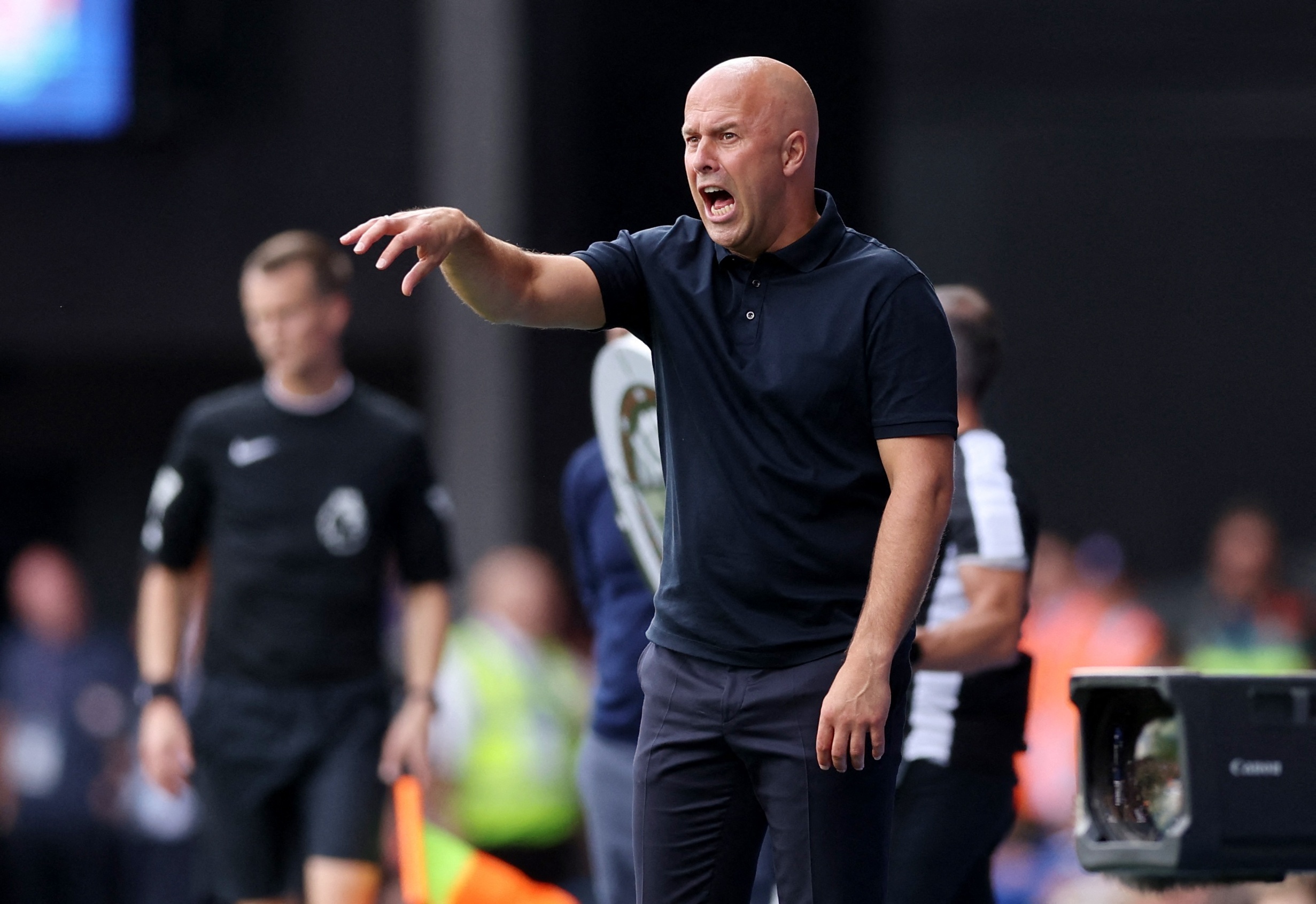 電訊報：近年態(tài)度謹(jǐn)慎&成績好收入高，利物浦斥巨資引援卻不違規(guī)