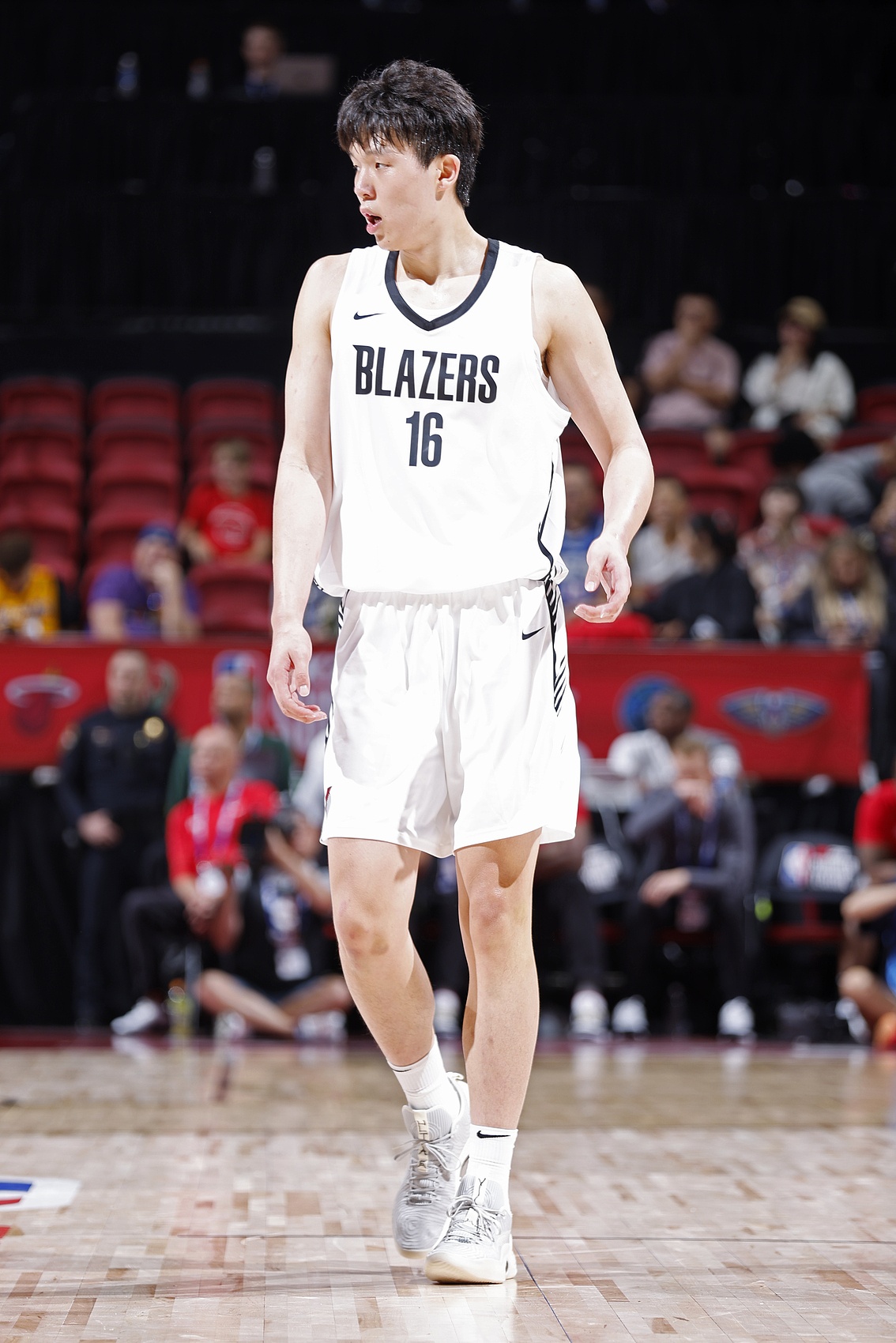 ??尼克-楊：姚易之后中國(guó)球員在NBA斷層了 很高興看到楊瀚森