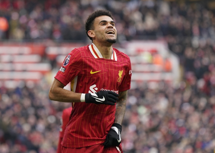 記者：利物浦等待拜仁再次報價迪亞斯，兩家俱樂部保持溝通