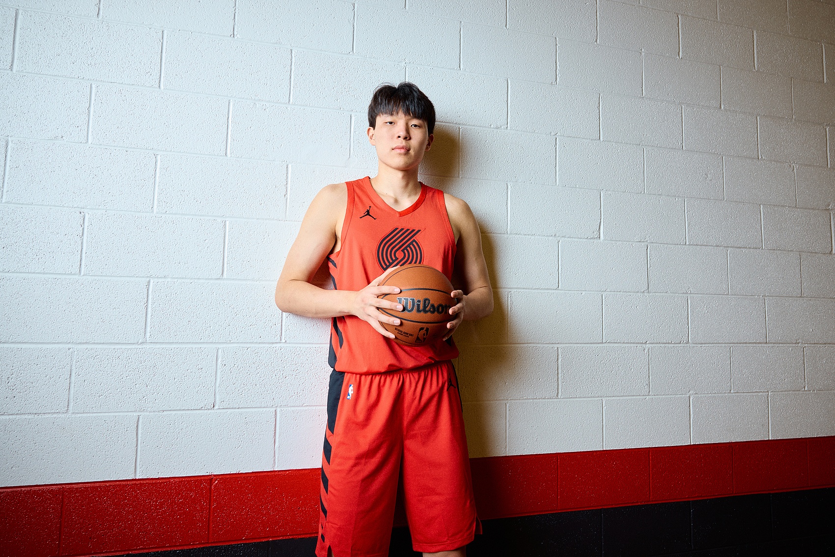 名嘴：開拓者原本能在二三十順位選中楊瀚森 但他們不愿為他冒險