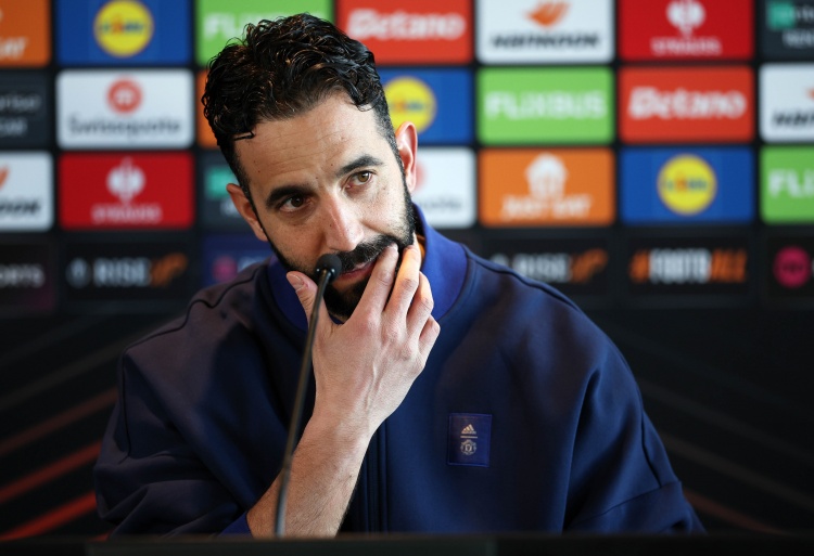 阿莫林：現(xiàn)在有更多人能分擔(dān)B費(fèi)的壓力 對(duì)阿森納的首發(fā)還沒(méi)確定