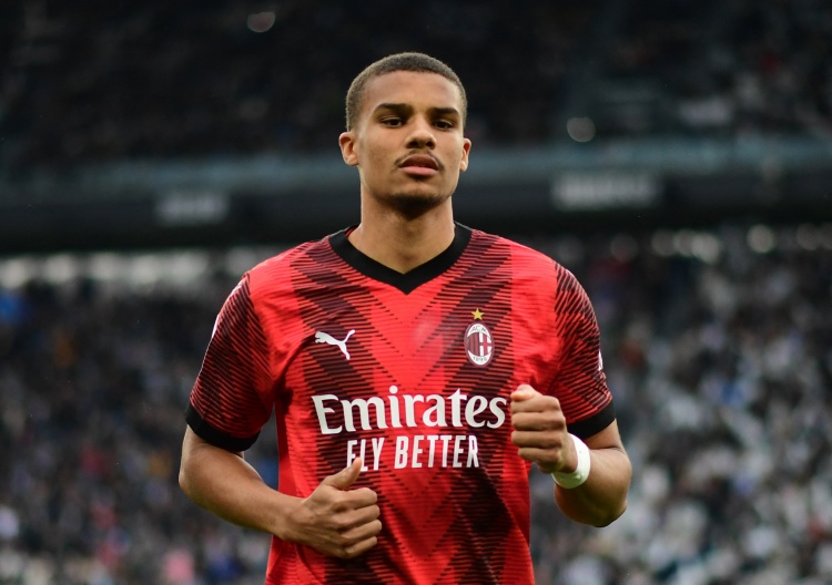 意媒：米蘭為佳夫標(biāo)價3500萬歐，正與尤文共同評估佳夫交換DV9