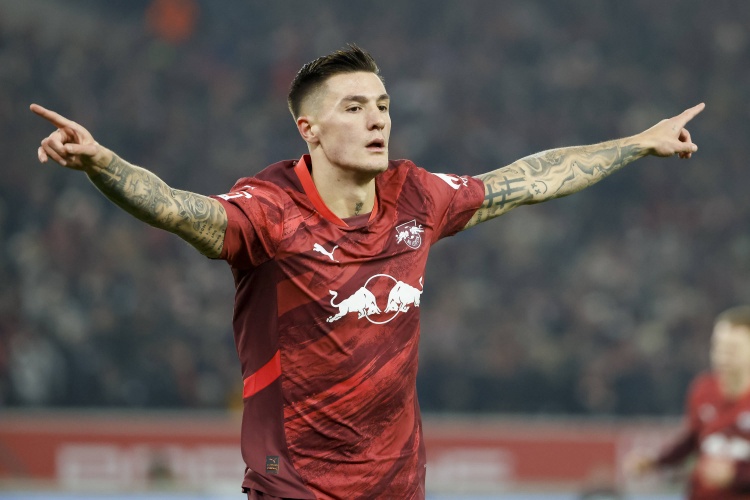 記者：紐卡擔(dān)心塞斯科會加盟曼聯(lián)，若二選一球員確實更傾向紅魔