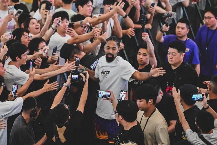 丁威迪中國行——感謝武漢的熱情 蚌埠！我們一會兒見！