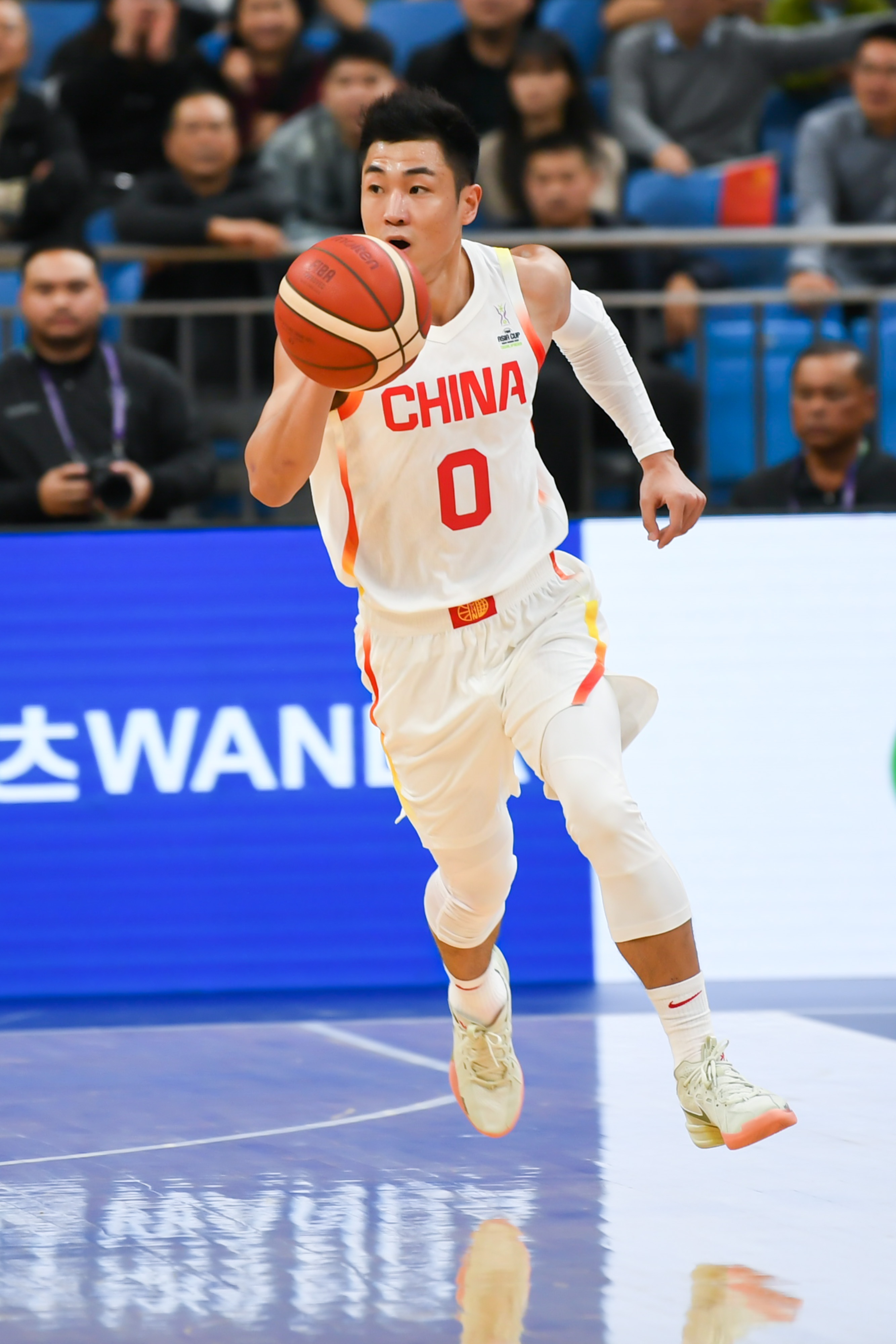 媒體人：高詩(shī)巖用自身的防守 證明了郭士強(qiáng)選自己的原因