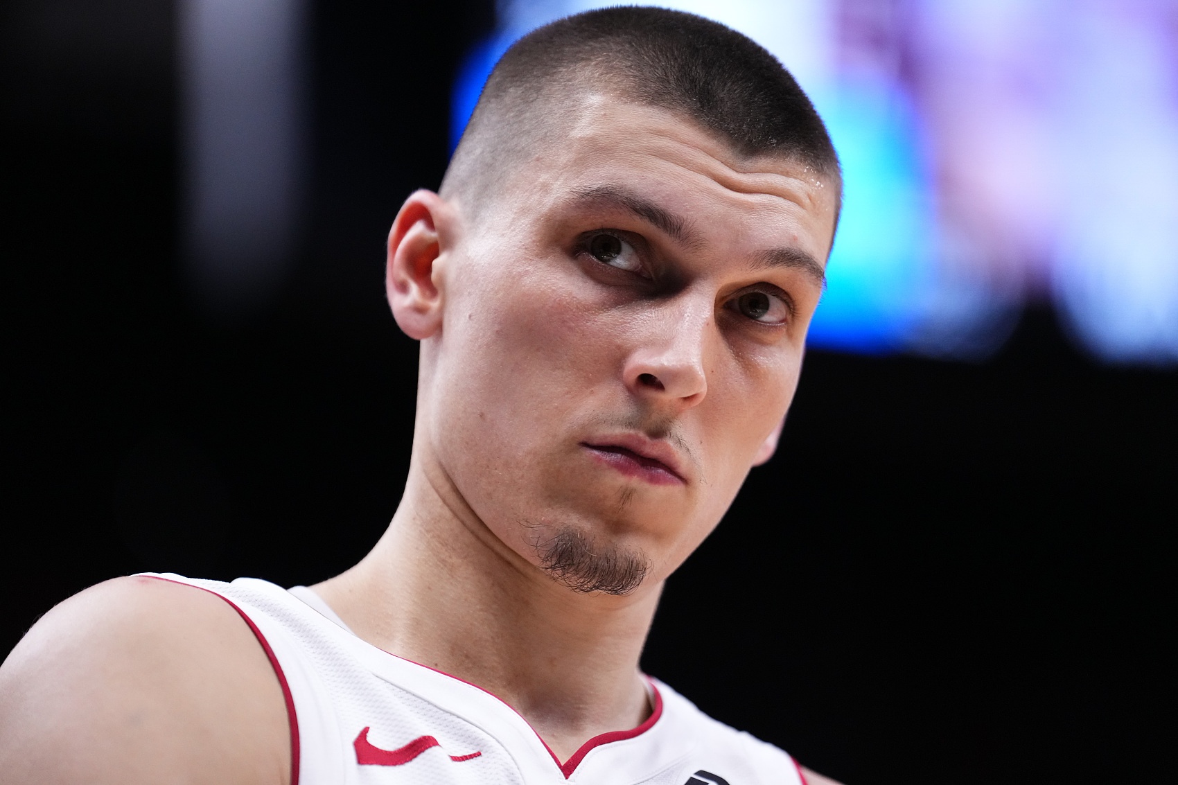 美記：有巴特勒的先例 各隊在關(guān)注希羅與熱火的續(xù)約情況