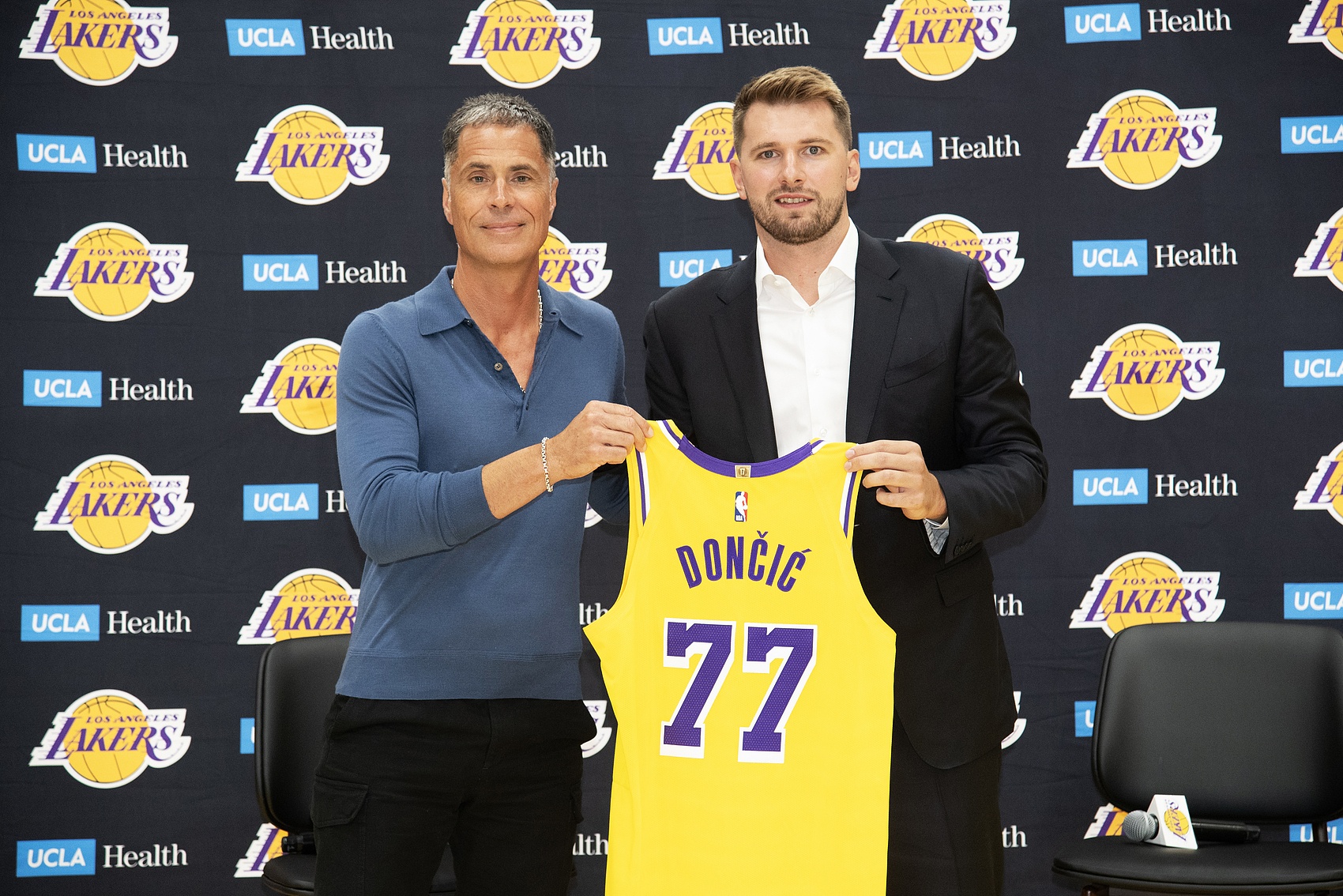 名記：看好湖人圍繞東契奇建隊前景 若他在這沒奪冠我會感到驚訝