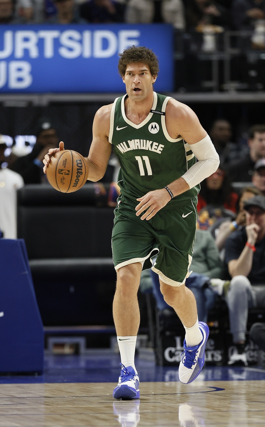 擅長護筐！大洛連續(xù)3個賽季干擾對手投籃數(shù)冠決全聯(lián)盟