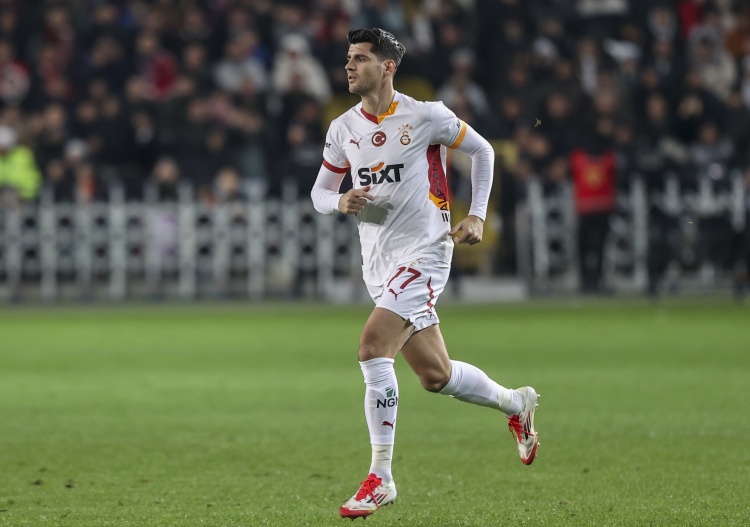 意天空：米蘭為莫拉塔付400萬到500萬歐補償，隨后1200萬賣給科莫