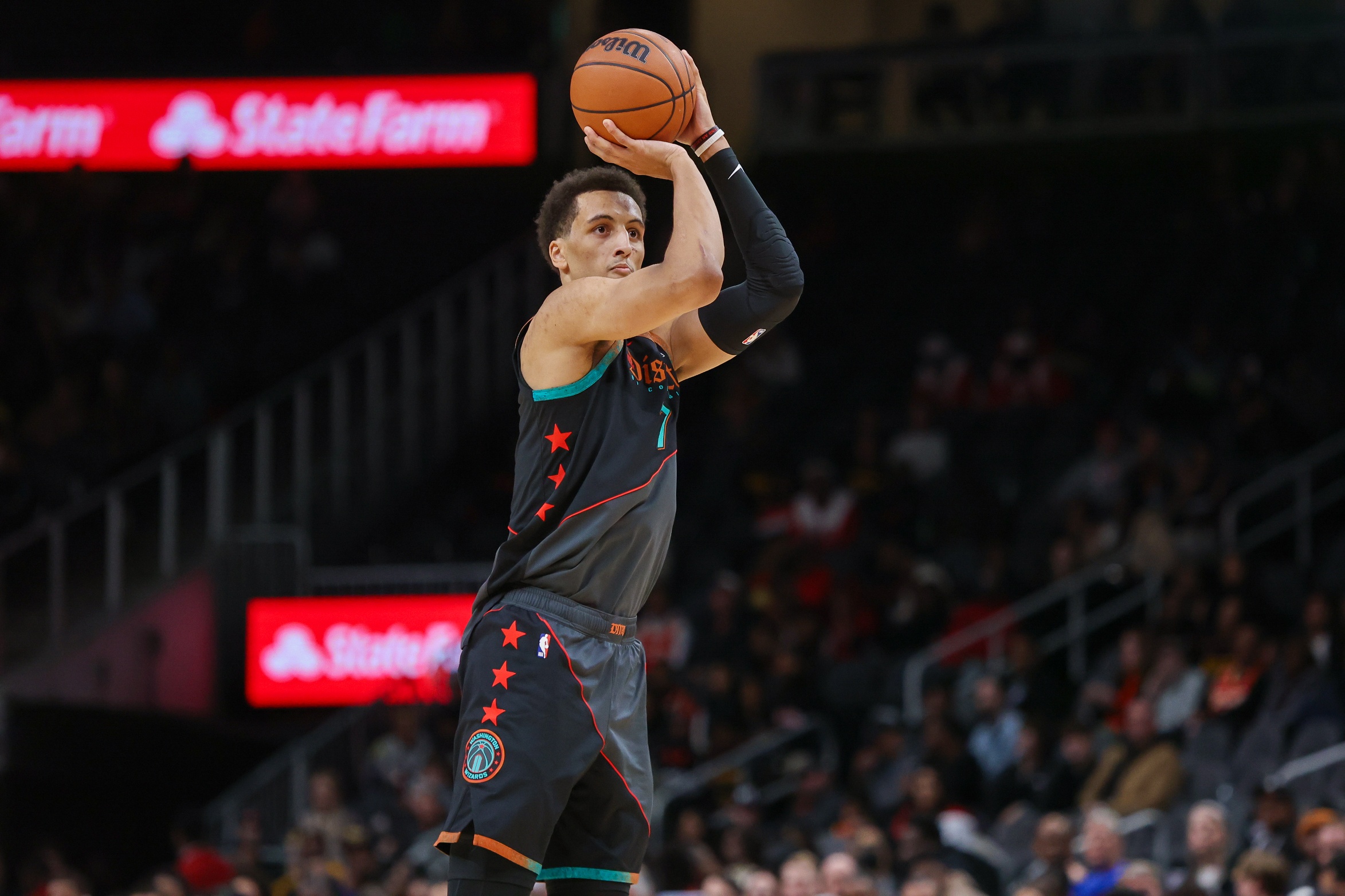 美記：快船和小帕特里克-鮑德溫&小泰泰-華盛頓簽下訓(xùn)練營合同