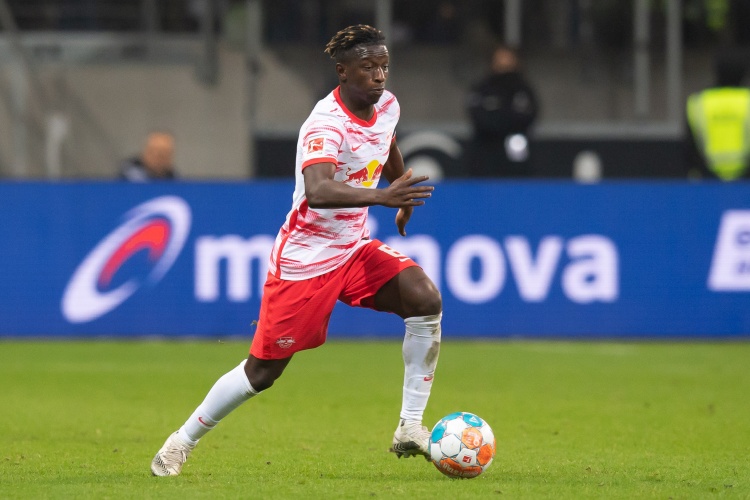 意媒：萊比錫中場海達拉被推薦給尤文，正在評估&合同明夏到期