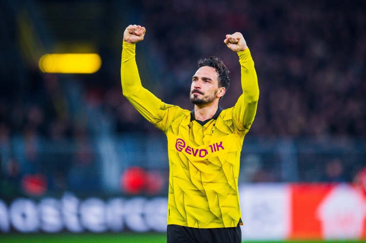 胡梅爾斯：告別戰(zhàn)一切都很完美，再多踢一會兒體能就要撐不住了