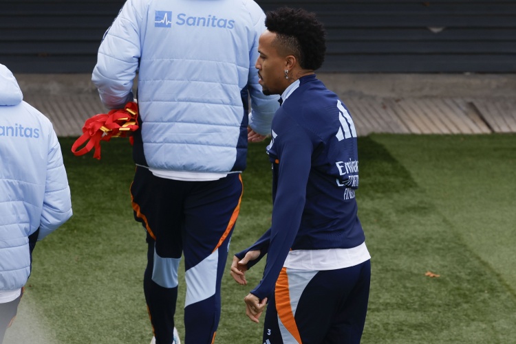 馬卡：米利唐狀態(tài)恢復(fù)對(duì)皇馬而言是關(guān)鍵，他無懼傷病想卷土重來