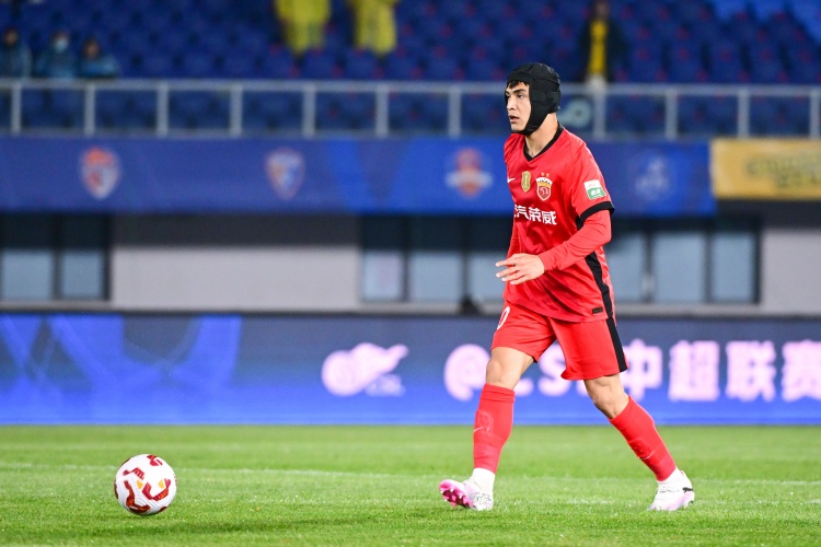 東體：吾米提江累計(jì)黃牌停賽無緣戰(zhàn)河南隊(duì)，顏駿凌等4人身背3黃