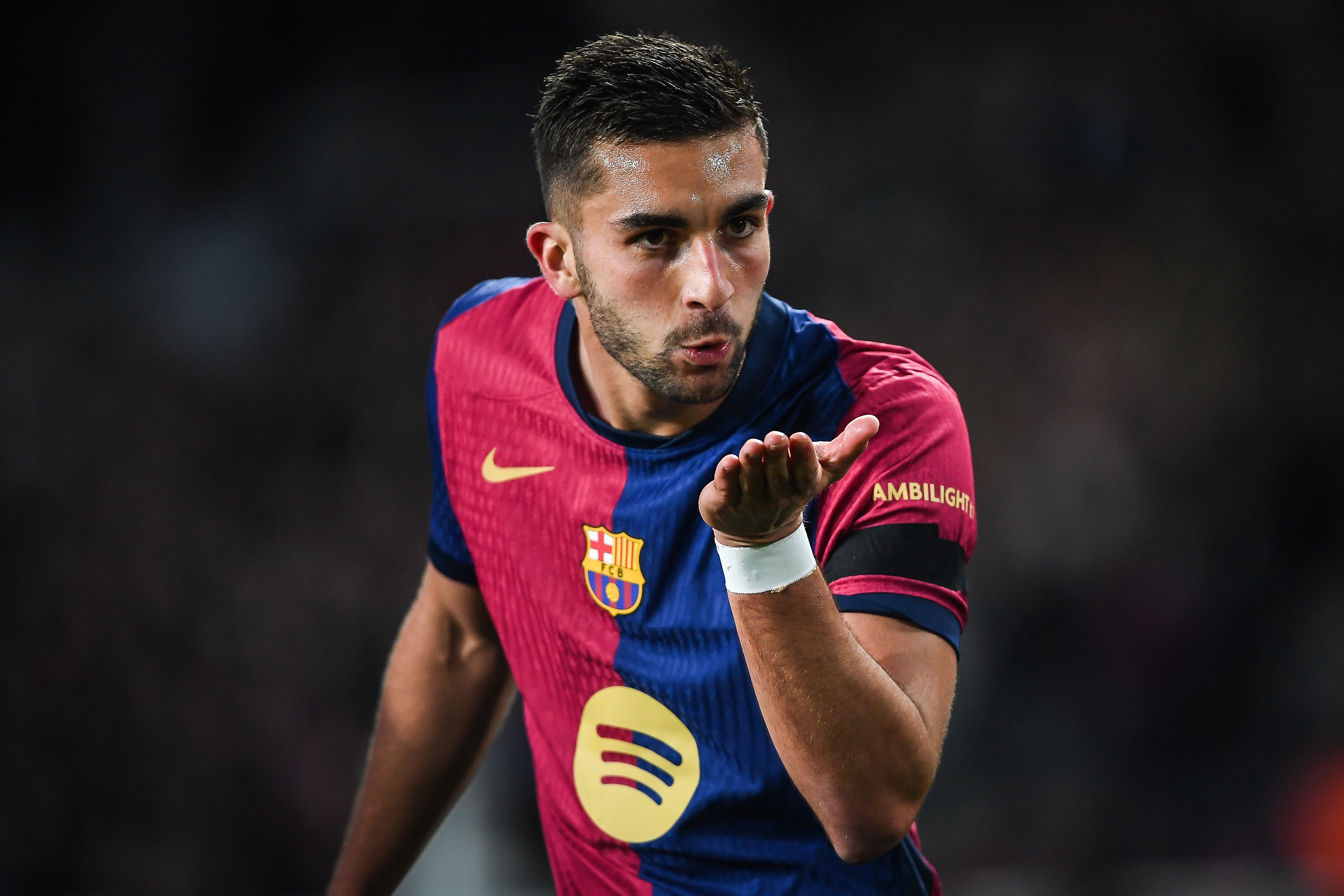 世體辟謠費(fèi)蘭-托雷斯傳聞：巴薩不會(huì)放他去沙特，球員也無意離隊(duì)