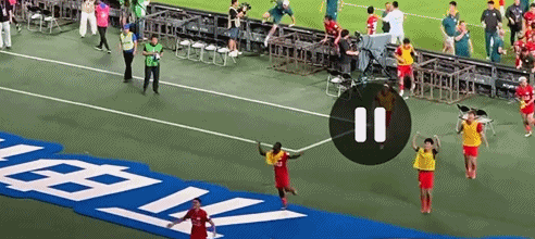 阿奇姆彭：足協(xié)杯后不想踩到申花隊徽，但翻滾的方向沒把握好