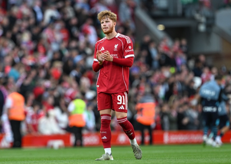 回聲報：年輕后衛(wèi)斯蒂芬森將與利物浦續(xù)約，并再次外租鄧迪聯(lián)