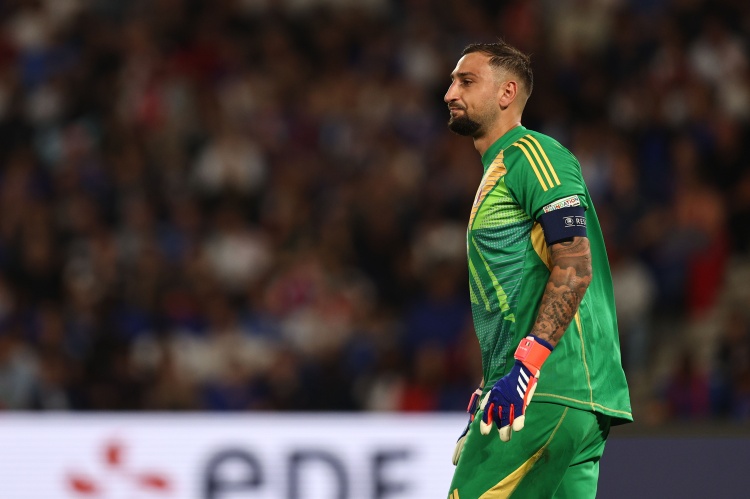 記者：多納魯馬與曼城未達(dá)成協(xié)議，后者未來(lái)幾天將向巴黎提出報(bào)價(jià)