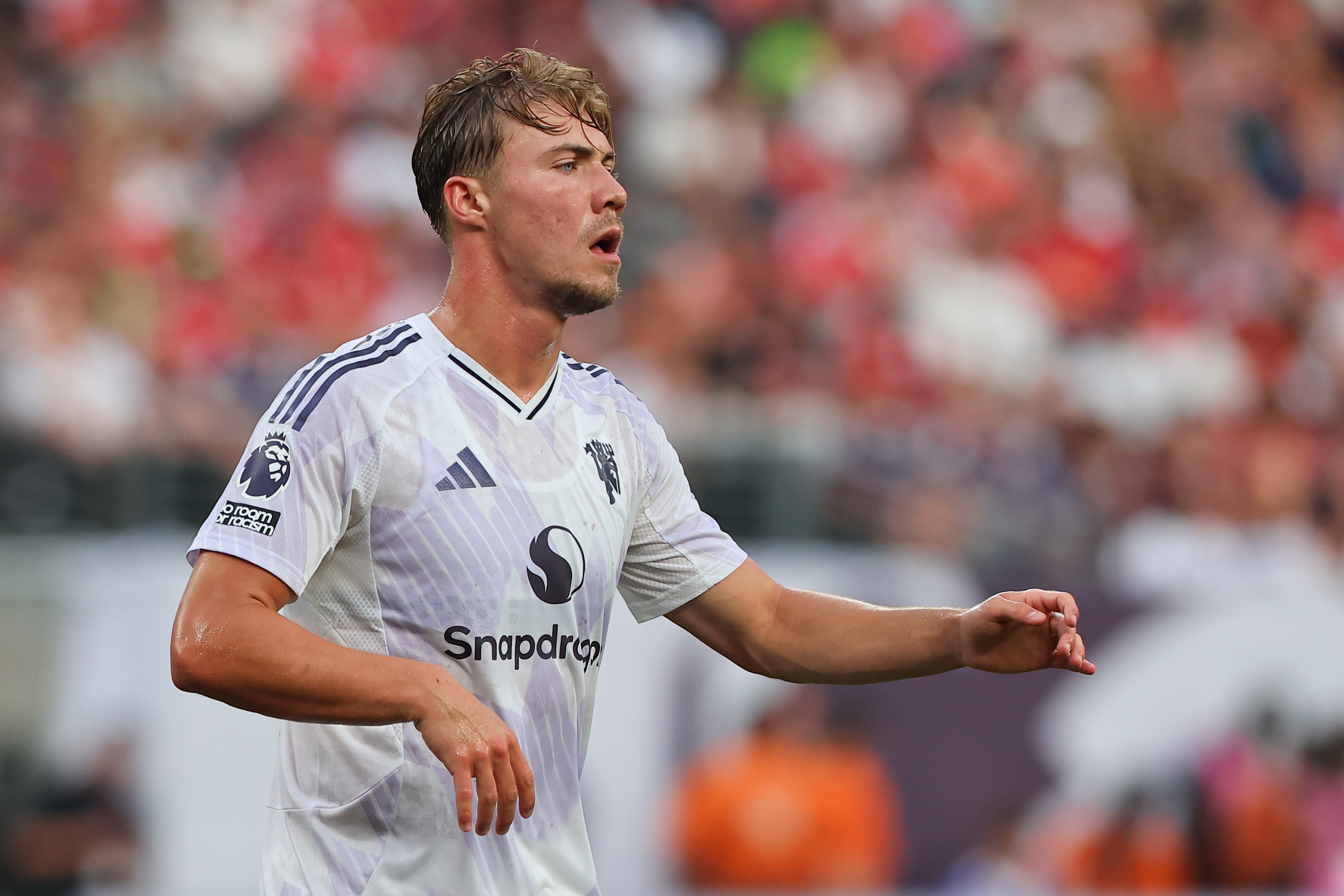 記者：米蘭首次正式接觸霍伊倫經(jīng)紀人，正討論租借+選擇買斷交易