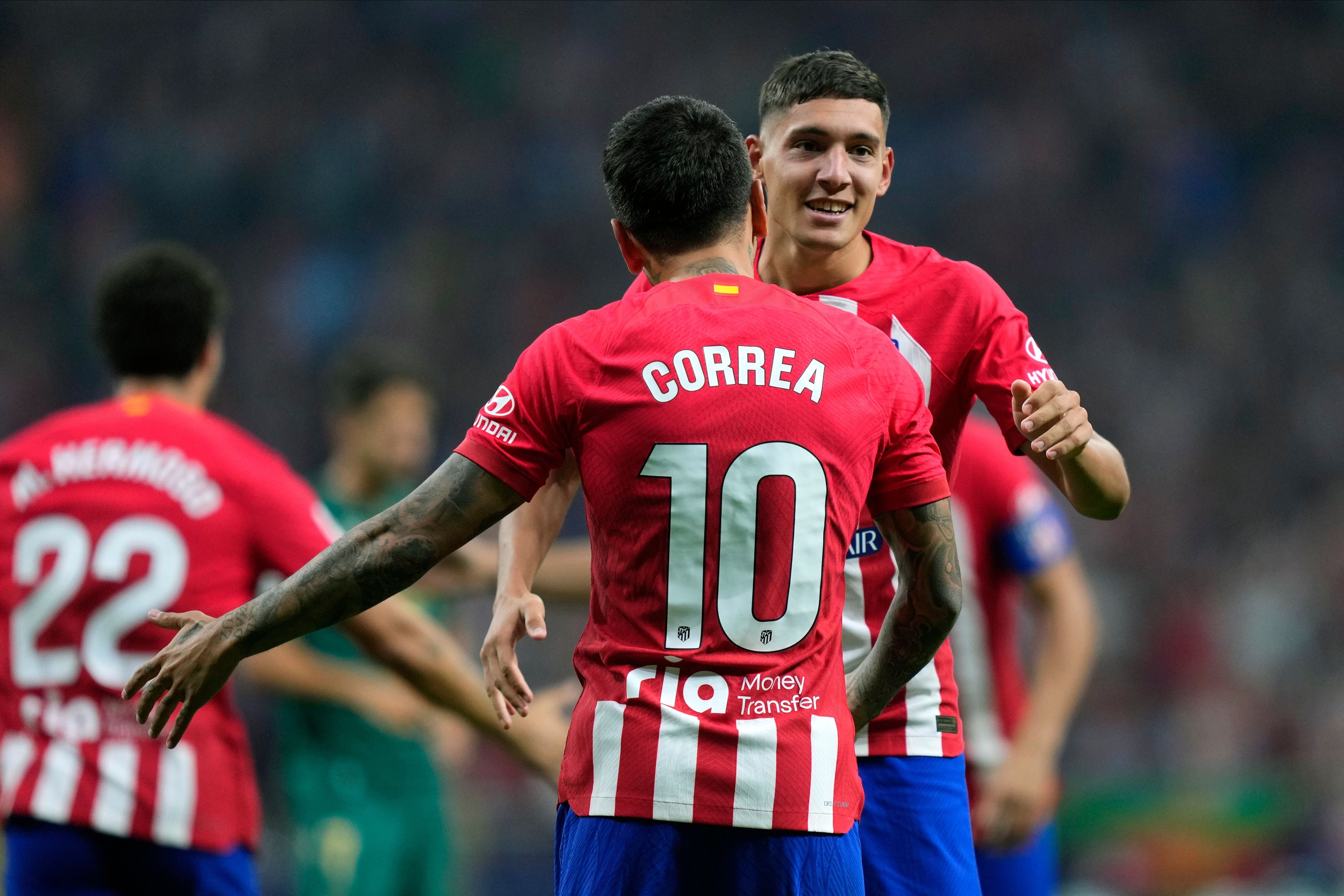 馬卡：伯恩茅斯2000萬歐報價馬競求購莫利納，但球員本人不愿轉會