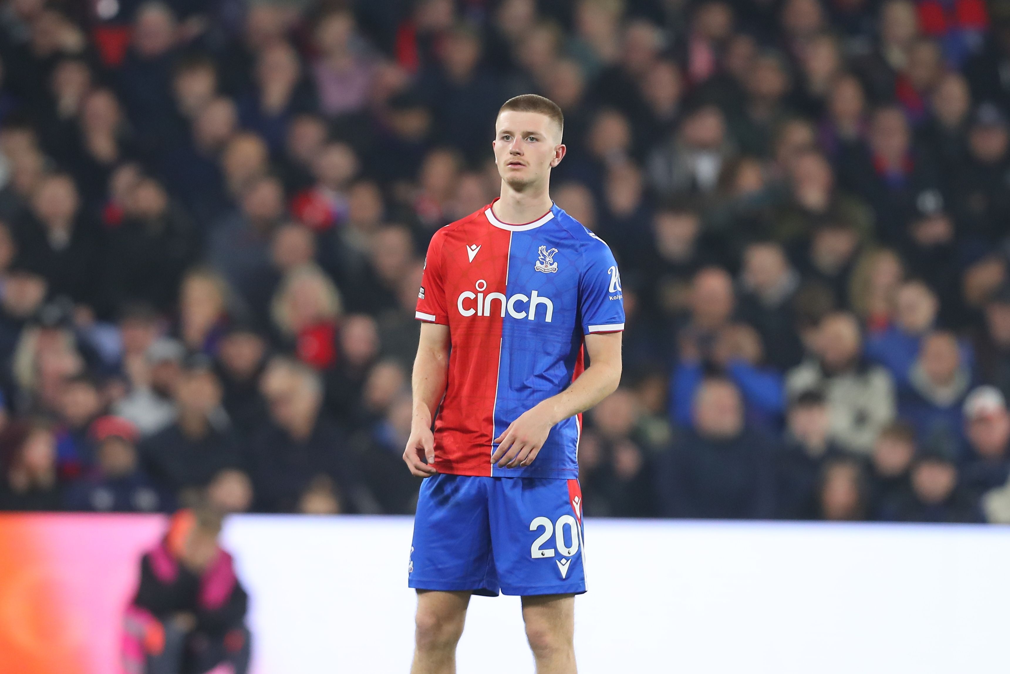 穆倫斯?。喊腿R巴很有潛力，但曼聯(lián)為什么不嘗試簽亞當(dāng)-沃頓呢？