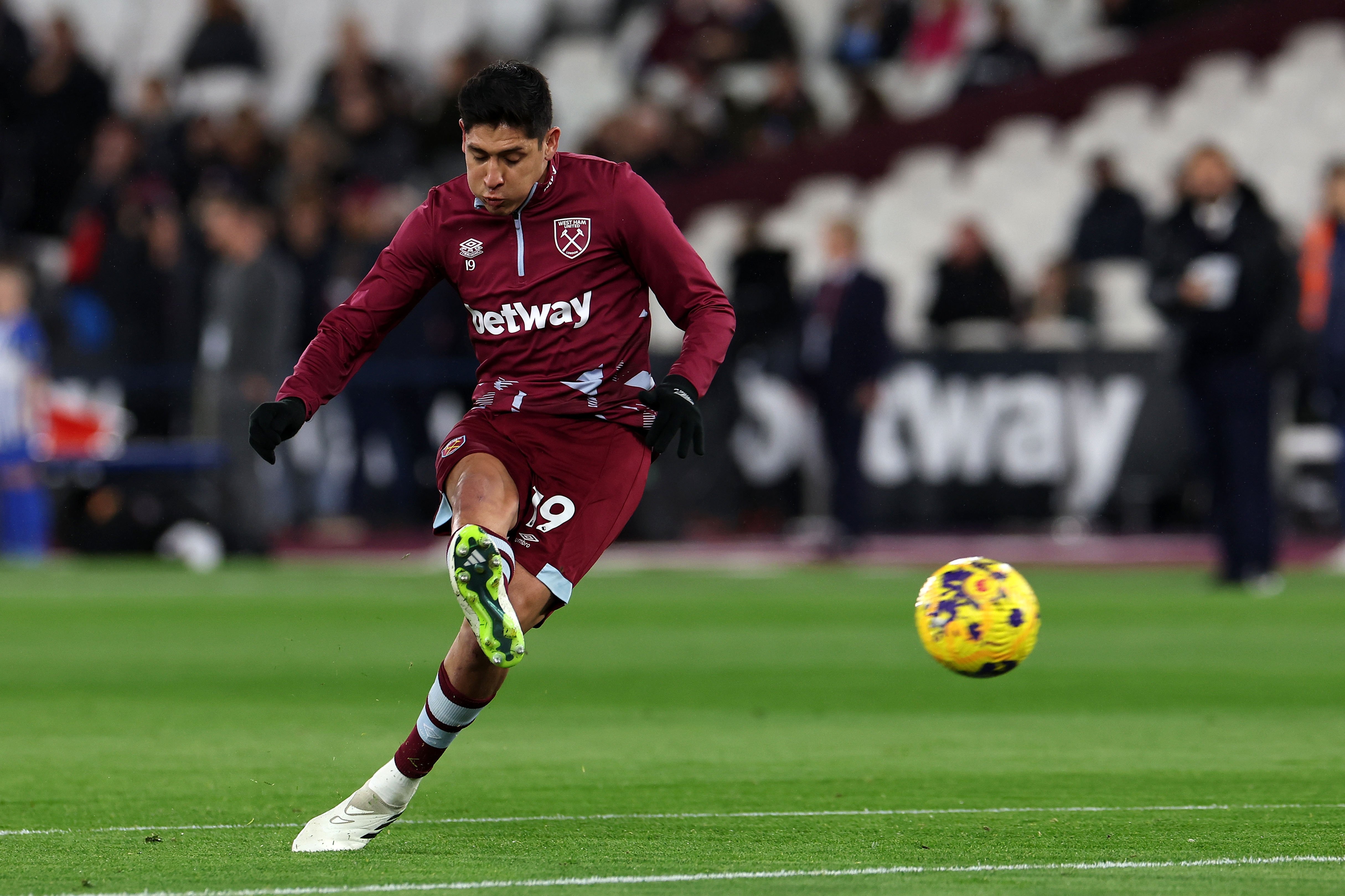 羅馬諾：西漢姆中場(chǎng)阿爾瓦雷斯預(yù)計(jì)今夏離隊(duì)，多家俱樂(lè)部有意球員