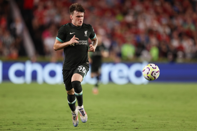 記者：本-多克缺席利物浦首輪名單，伯恩茅斯希望2500萬(wàn)鎊簽下他