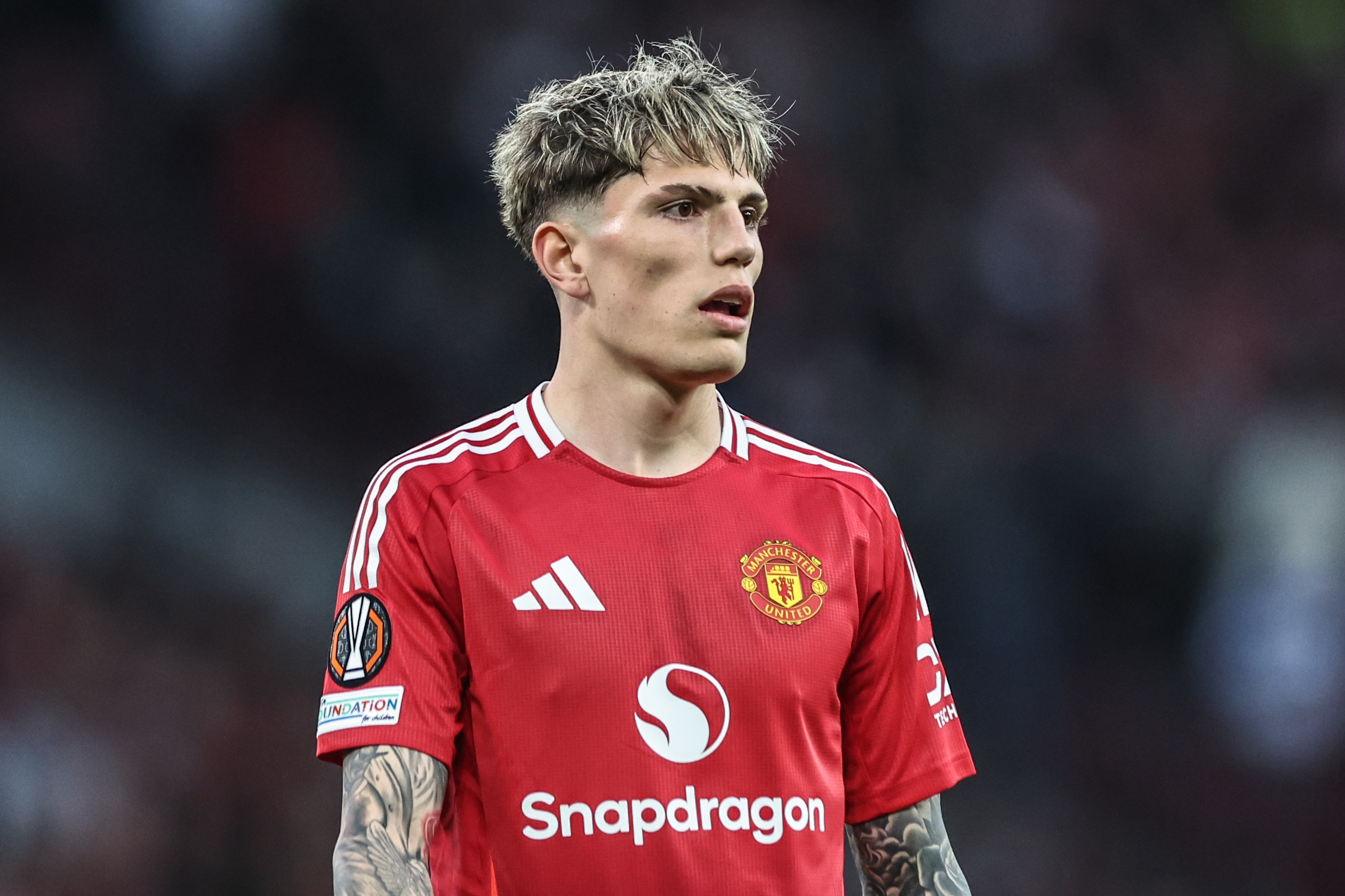 英媒：切爾西希望4000萬英鎊以下簽下加納喬，曼聯(lián)堅(jiān)持要5000萬鎊