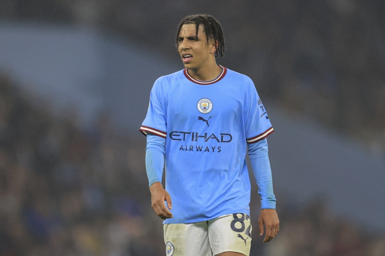 記者：森林2500萬+500萬歐報價劉易斯被曼城拒絕 曼城要4000萬歐