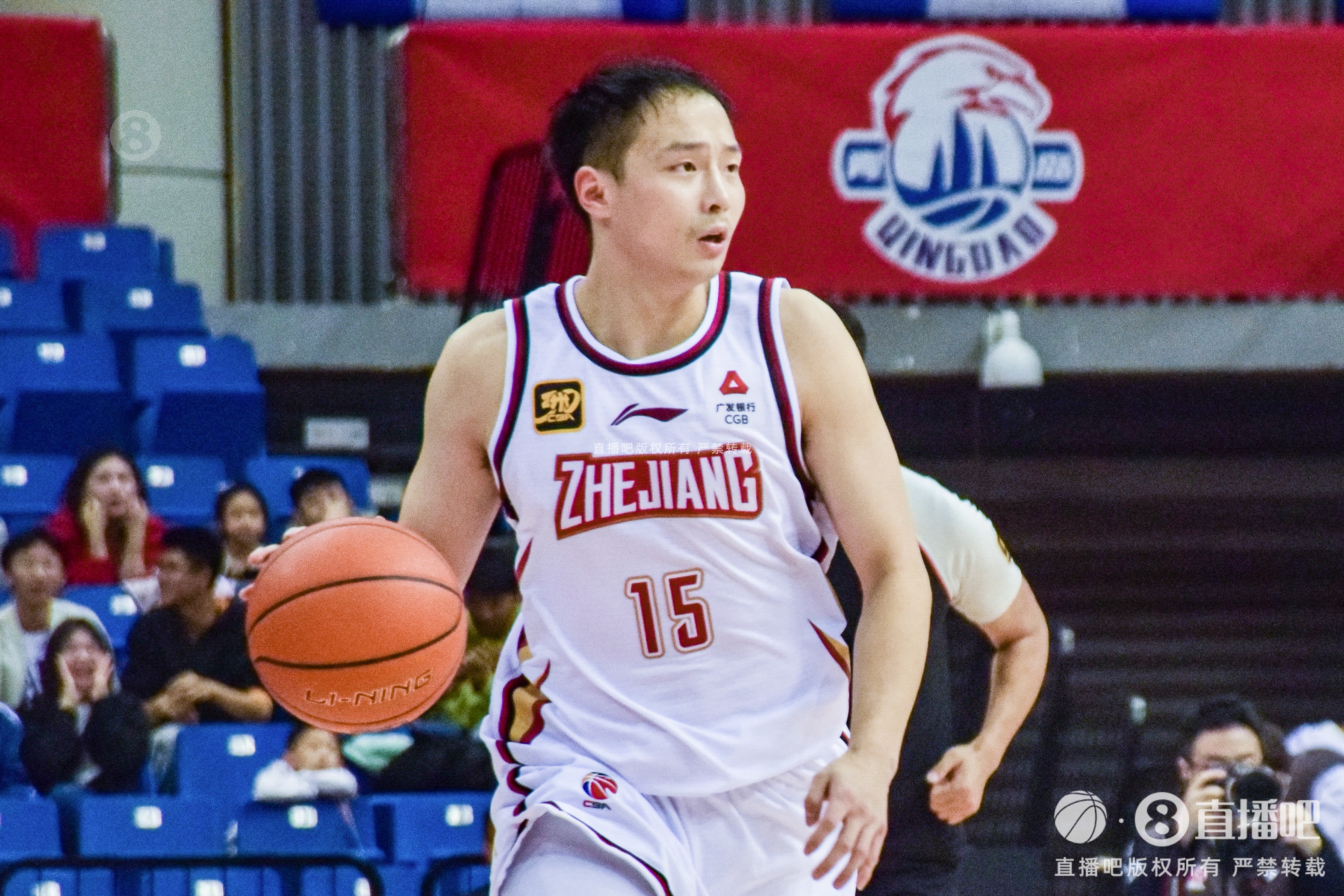 3年1800萬(wàn)頂薪北上！王奕博將成為青島男籃4個(gè)賽季來(lái)首個(gè)頂薪球員