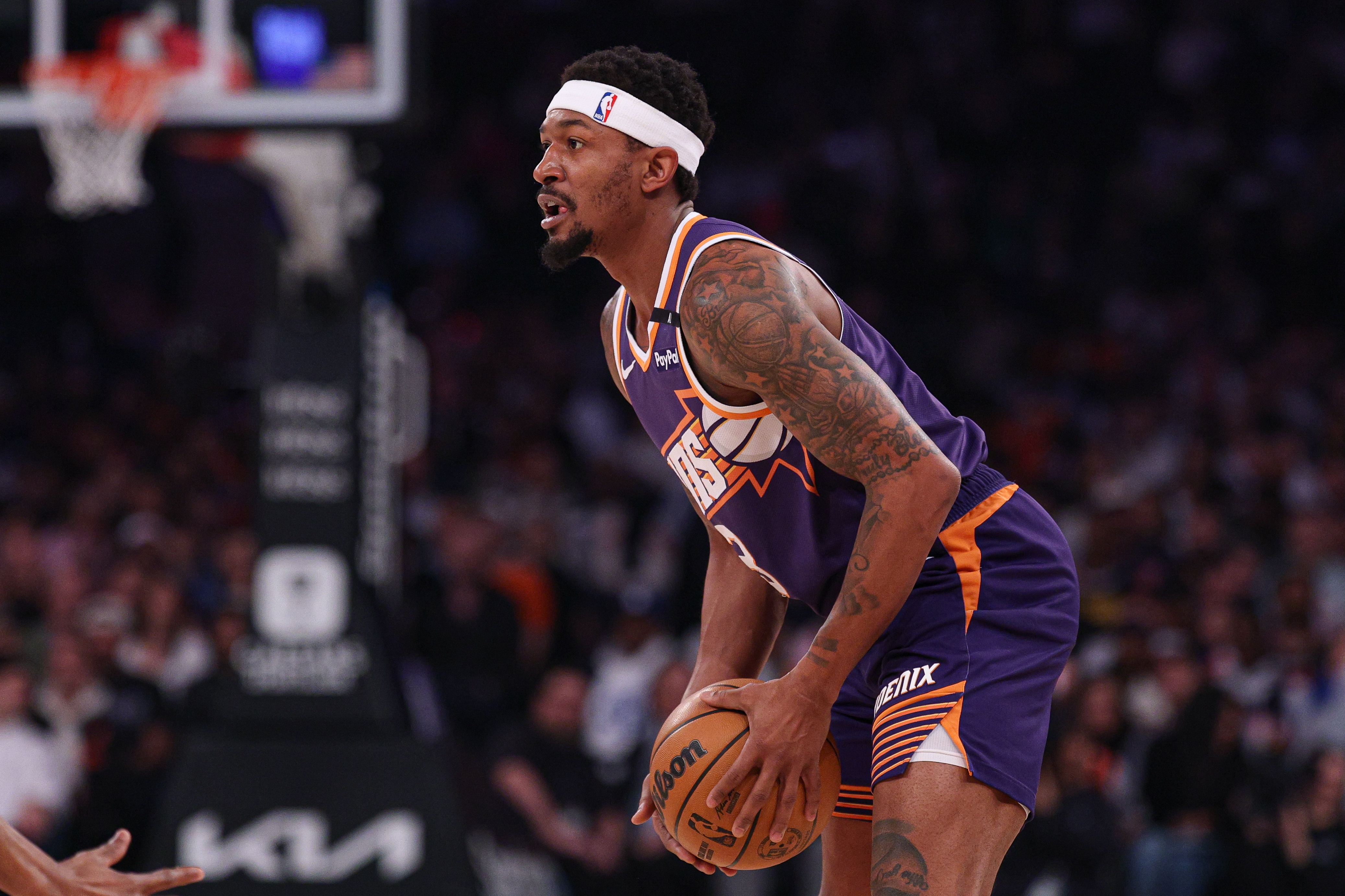 泰倫-盧：比爾的防守一直都很棒 來到這對他而言是一個全新的開始