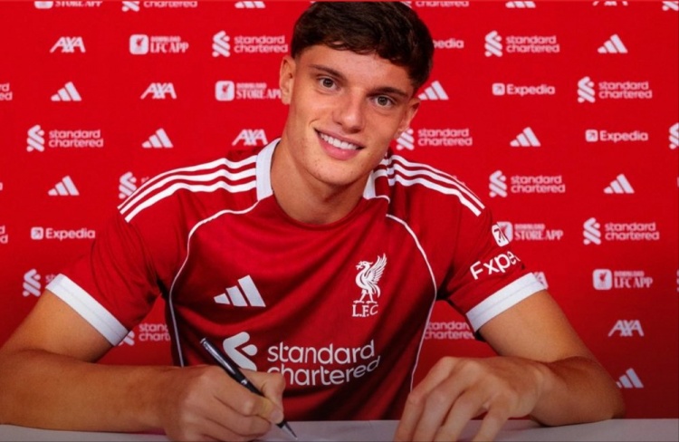 帕爾馬CEO：紐卡開更高價求購萊奧尼被我們拒絕，球員想去利物浦