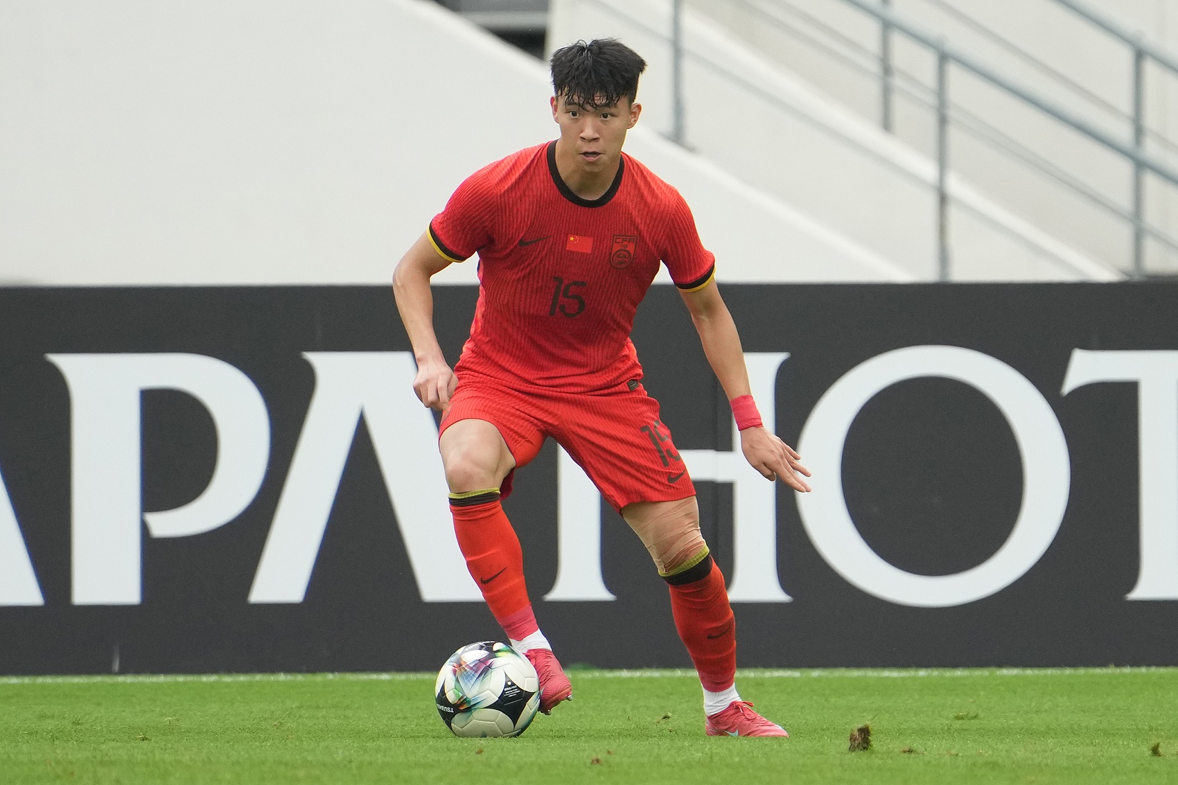 媒體人：王鈺棟確實最強，中國足協(xié)不用改賽程應(yīng)讓他多踢比賽