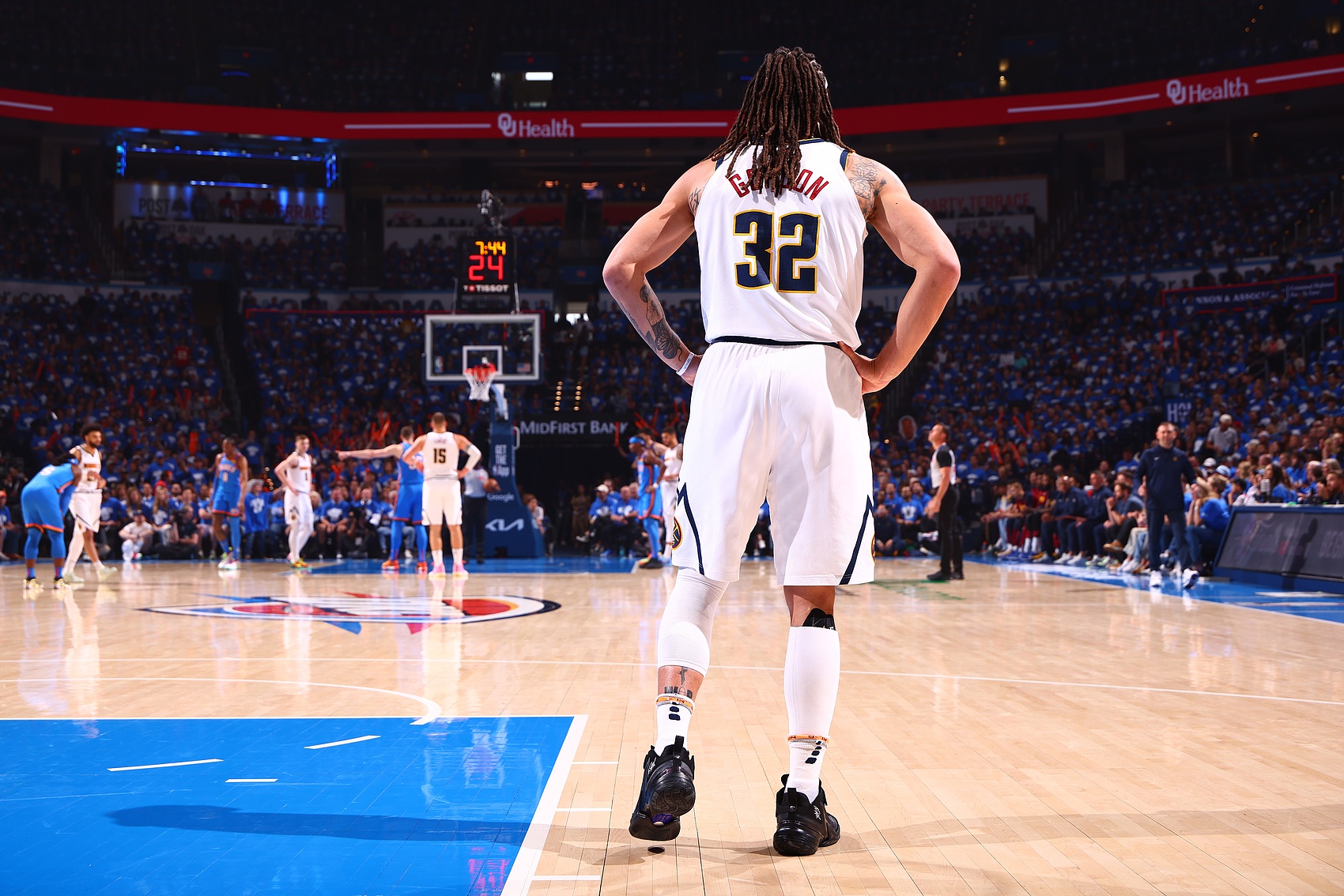 休賽期做了啥來保持狀態(tài)？戈登：練球+打游戲 保持熱愛很重要